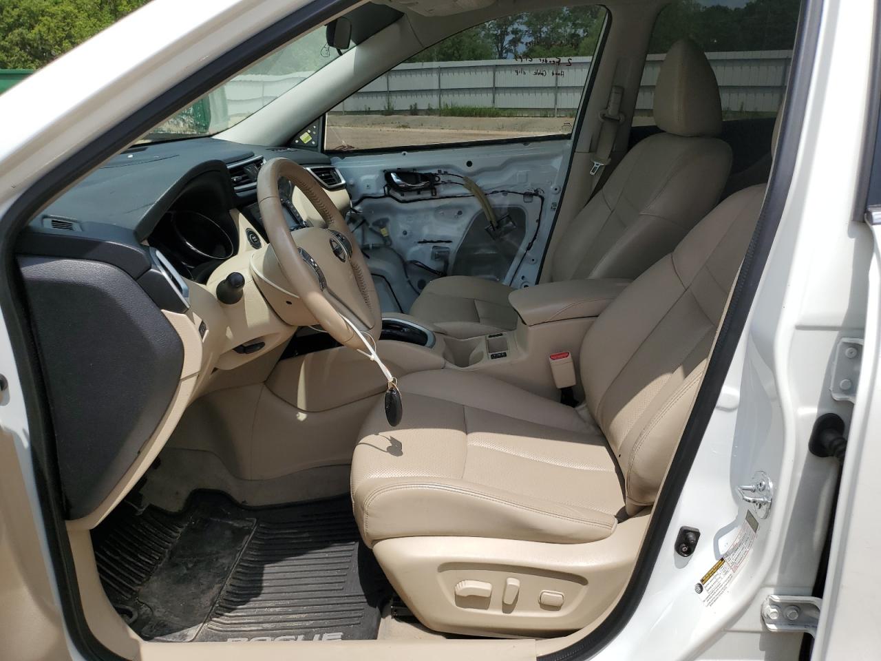 5N1AT2MT7EC791463 2014 Nissan Rogue S