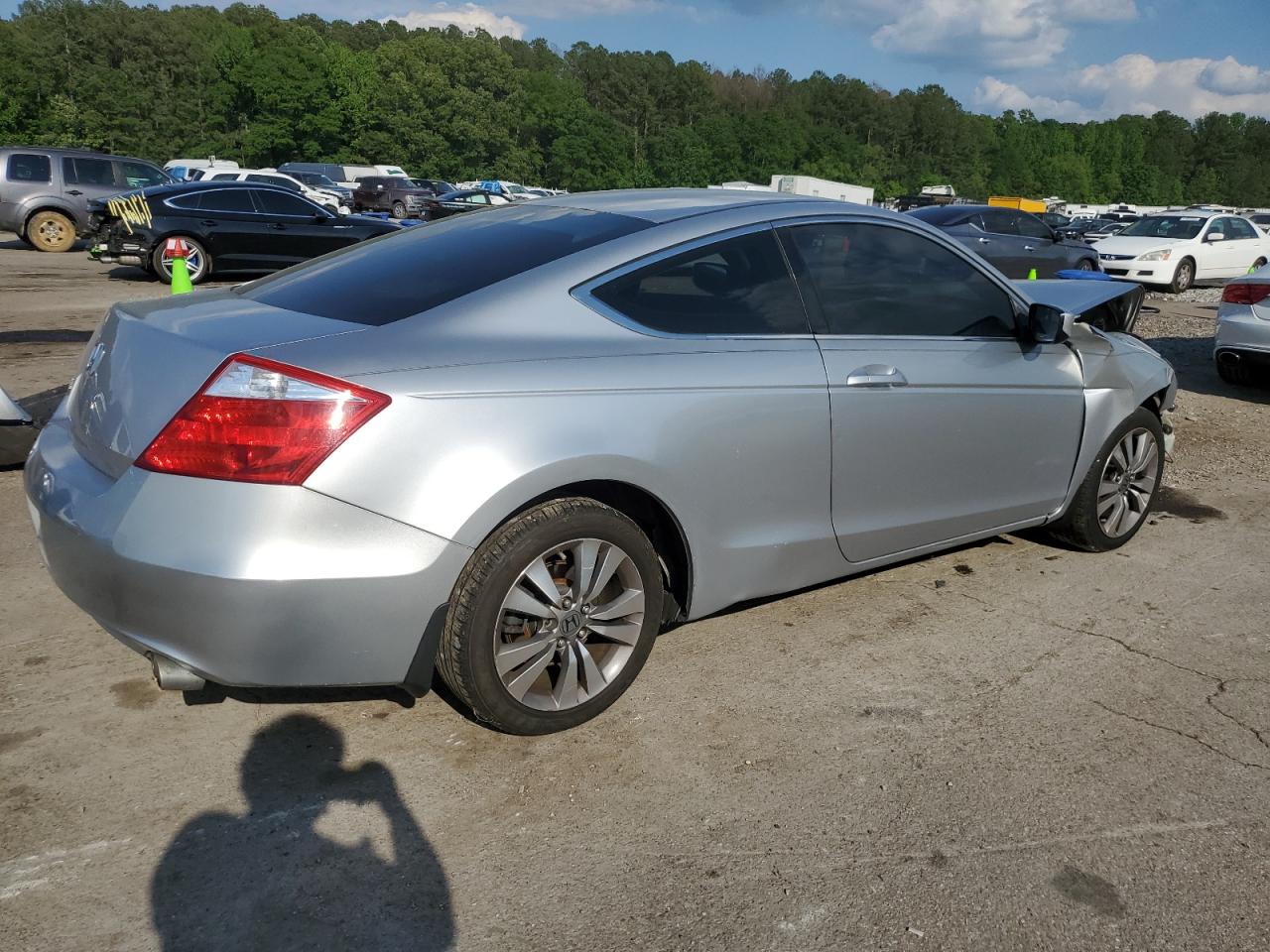 1HGCS1B38AA006534 2010 Honda Accord Lx