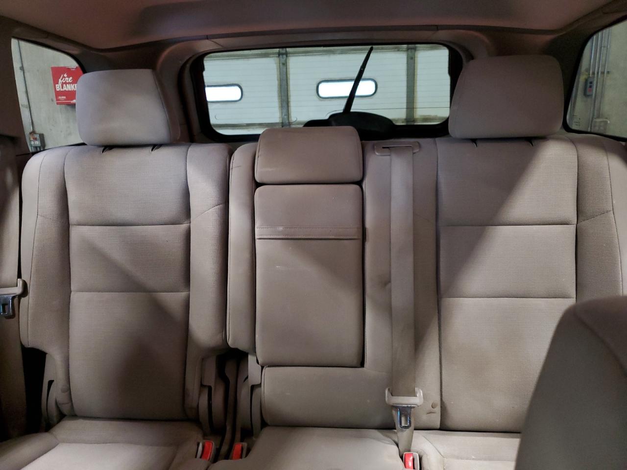 1J4RR4GG2BC614681 2011 Jeep Grand Cherokee Laredo