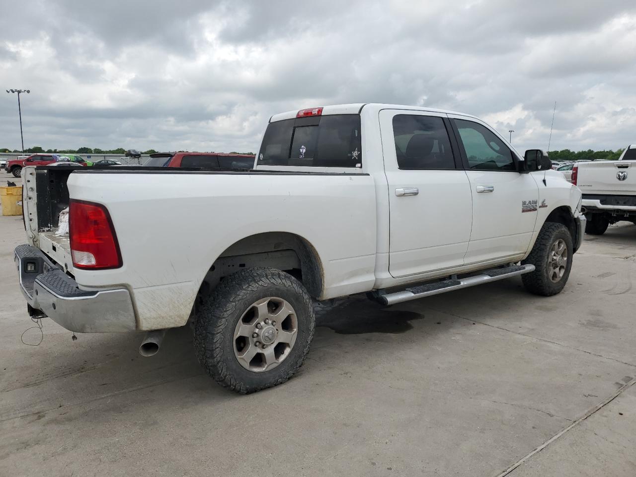 3C6UR5DL8JG340980 2018 Ram 2500 Slt