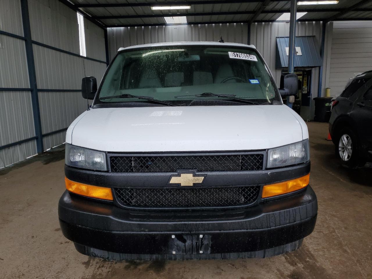 1GAZGNFP0N1288049 2022 Chevrolet Express G3500 Ls