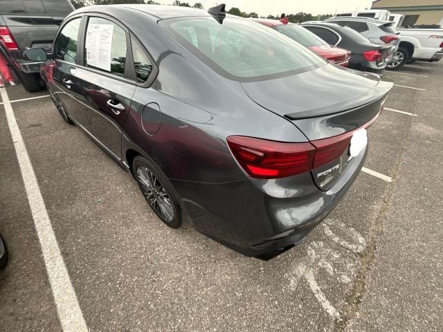 Lot #2491575055 2022 KIA FORTE GT L salvage car