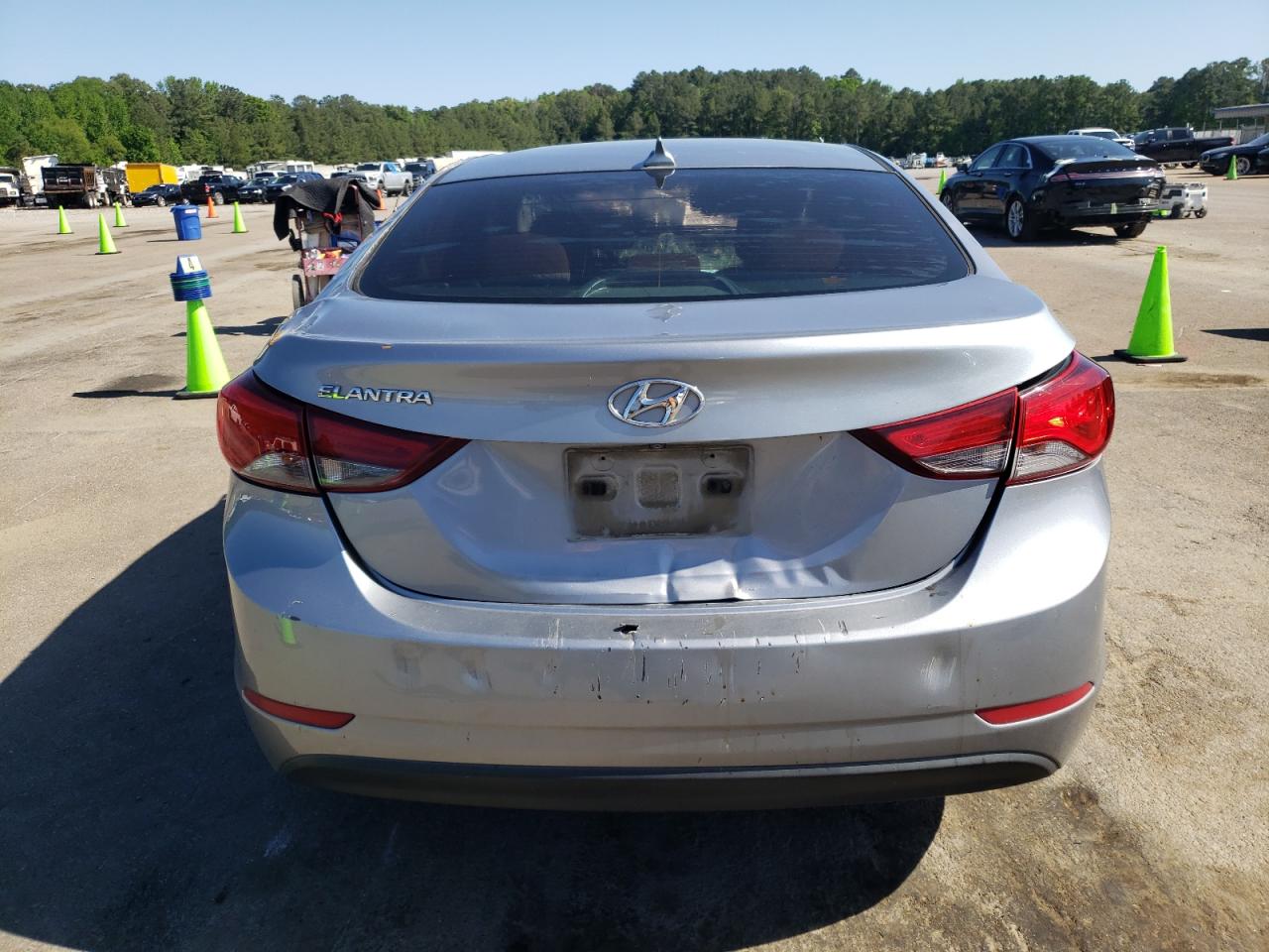 2016 Hyundai Elantra Se vin: 5NPDH4AE4GH772140