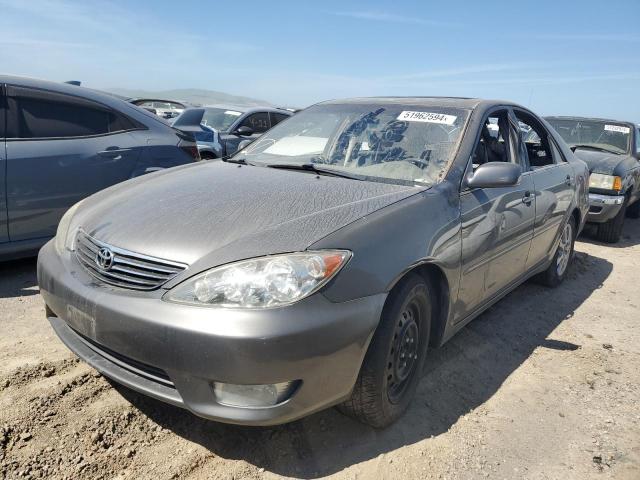 Lot #2492103694 2005 TOYOTA CAMRY LE salvage car