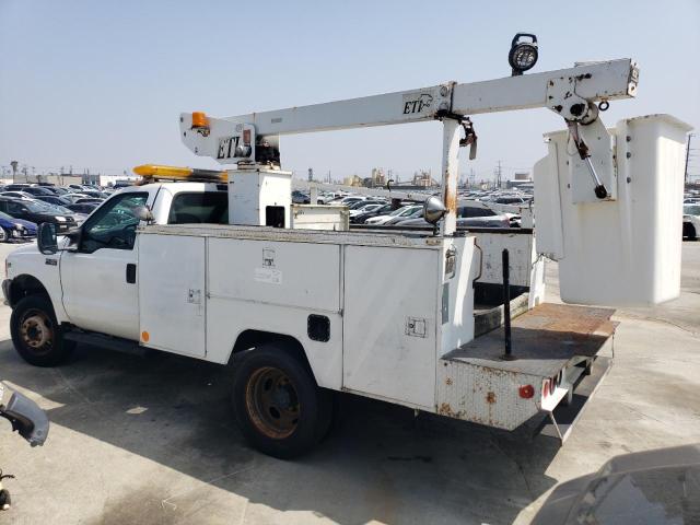 2001 Ford F550 - Image 2