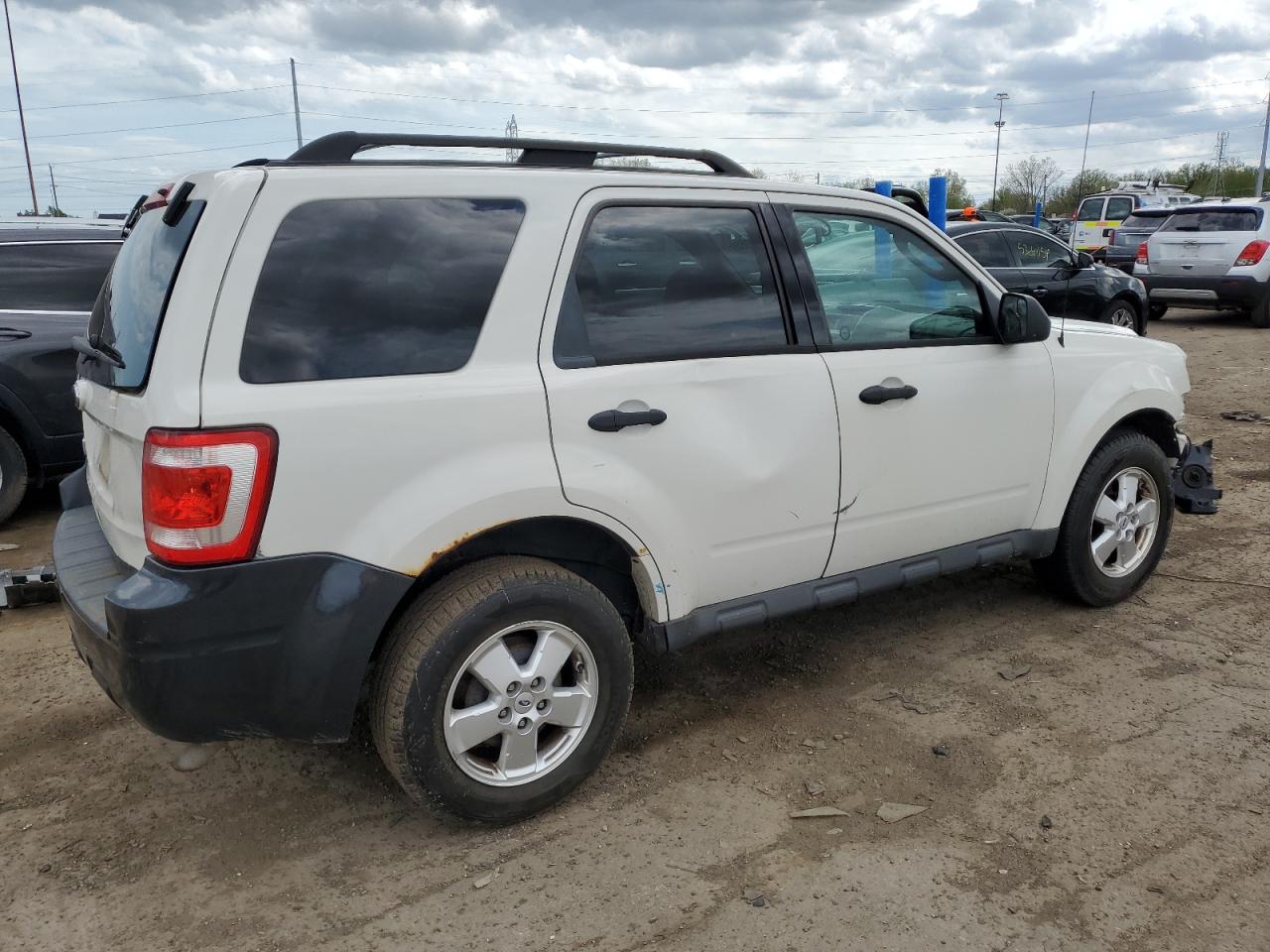 1FMCU0D73BKA17578 2011 Ford Escape Xlt