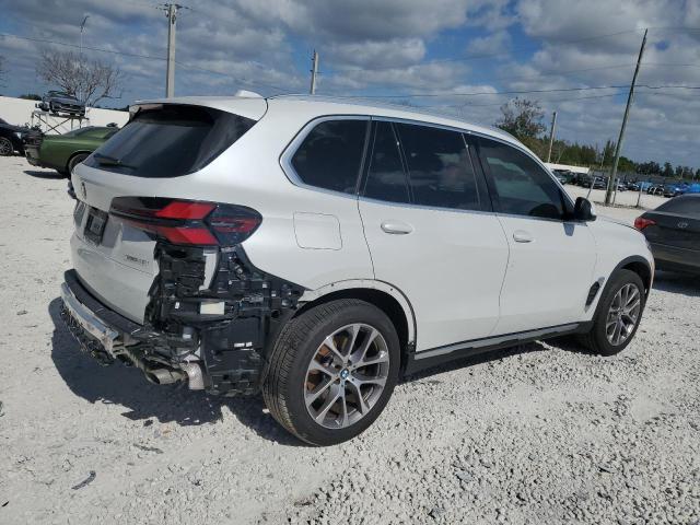 VIN 5UX23EU00R9S43628 2024 BMW X5, Xdrive40I no.3