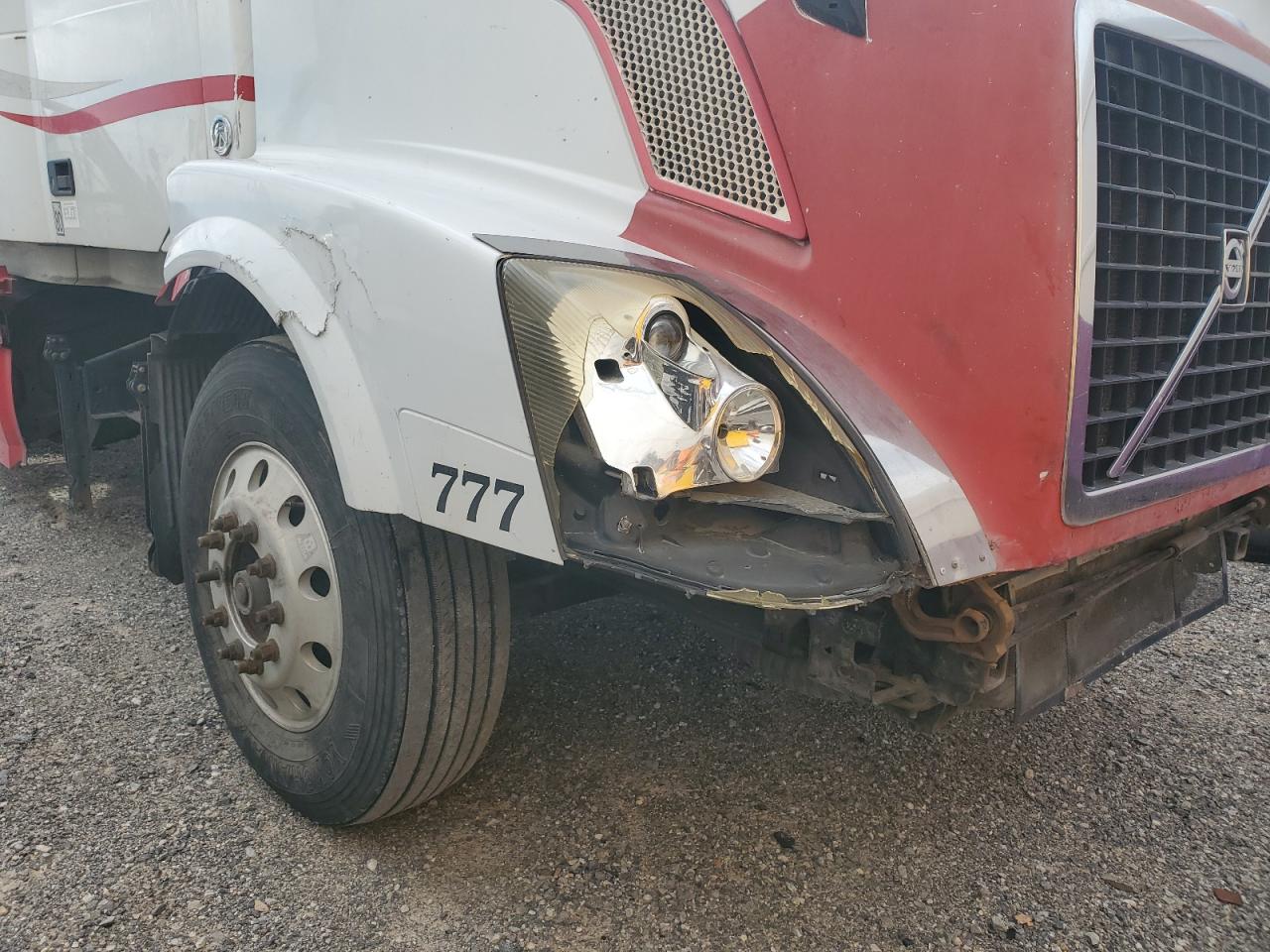 4V4NC9TGX7N440724 2007 Volvo Vn Vnl