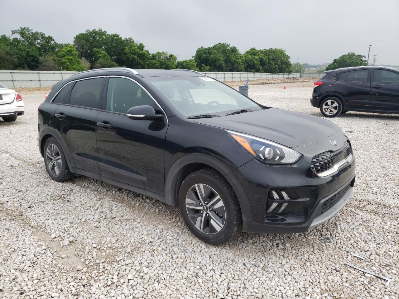 KNDCB3LC5L5413540 2020 Kia Niro Lx