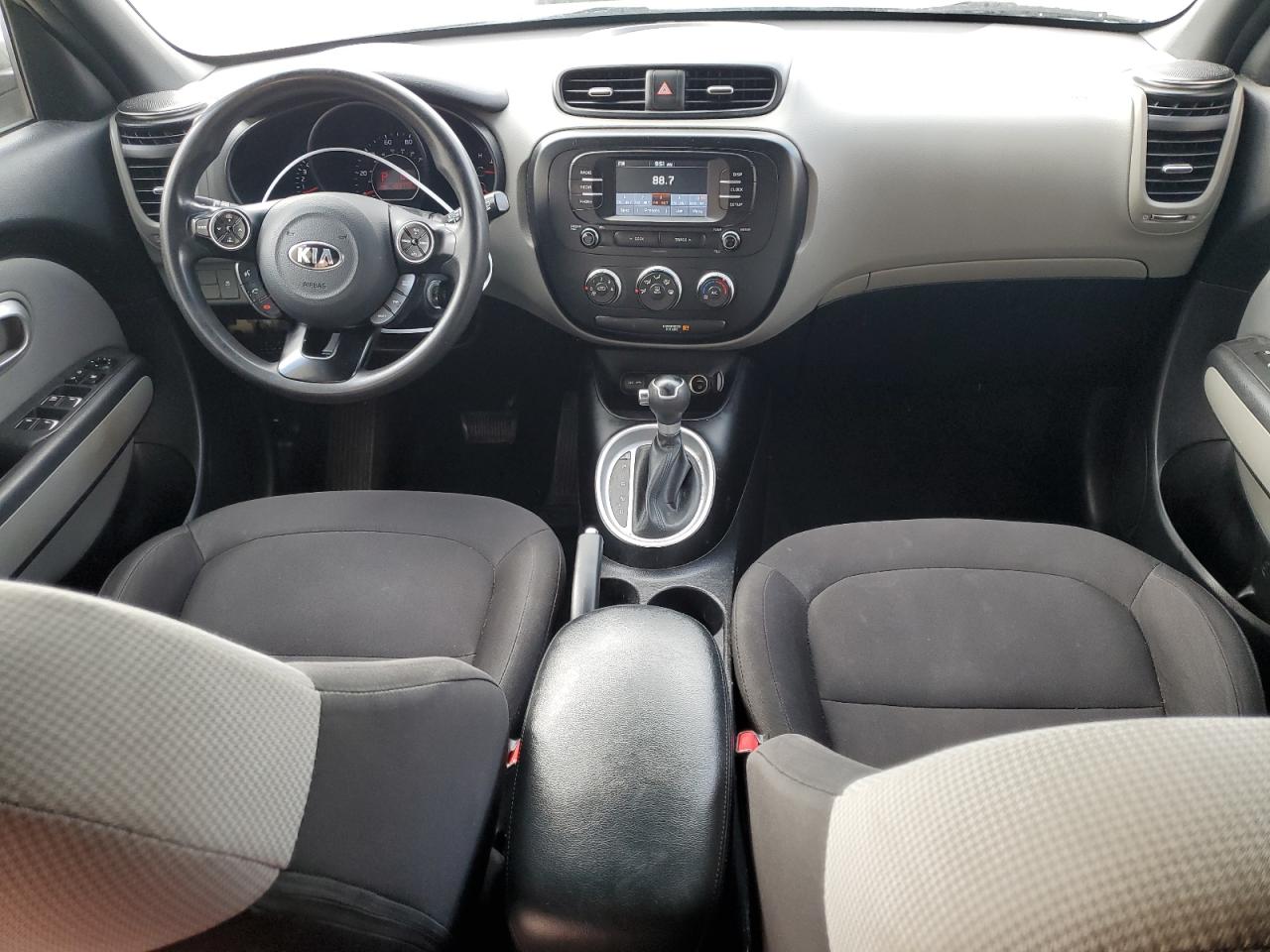 KNDJN2A22H7422470 2017 Kia Soul