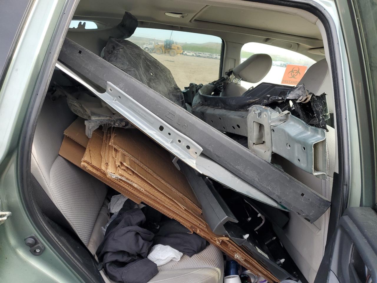 JF2SJAEC4HH488141 2017 Subaru Forester 2.5I Premium