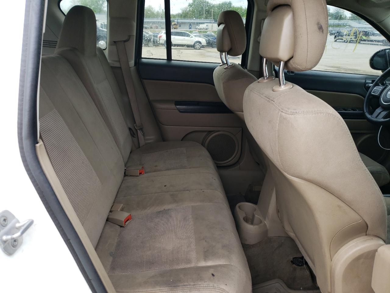 1J4NF1FB6BD235446 2011 Jeep Compass Sport