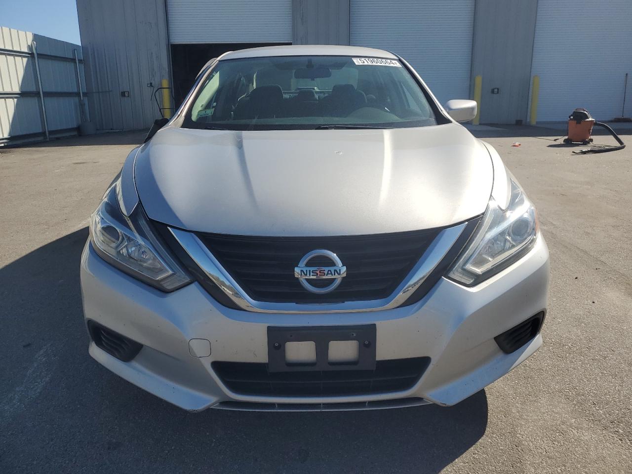 1N4AL3AP9JC212698 2018 Nissan Altima 2.5