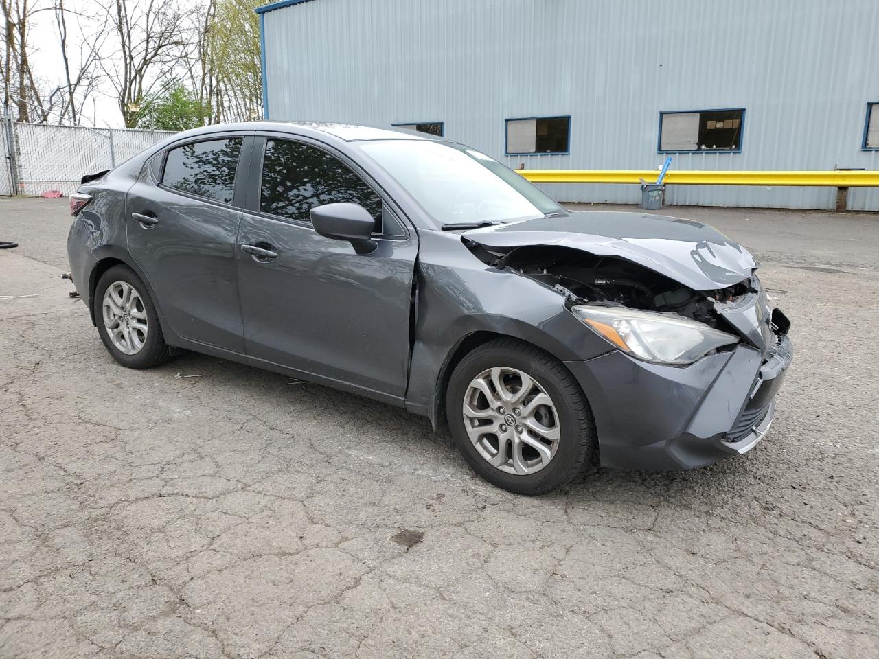 3MYDLBZV6GY125699 2016 Toyota Scion Ia