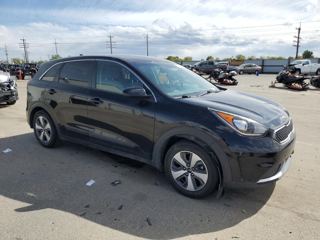 2017 Kia Niro Fe vin: KNDCB3LC2H5050864