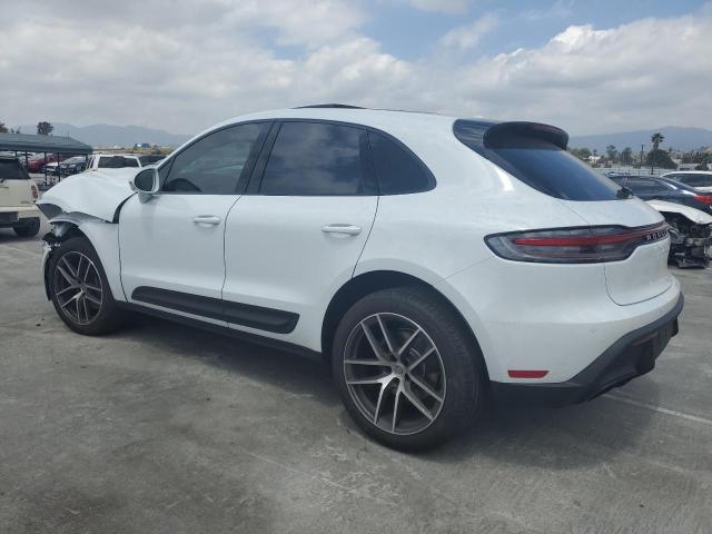 2023 Porsche Macan T VIN: WP1AA2A56PLB21498 Lot: 40776922