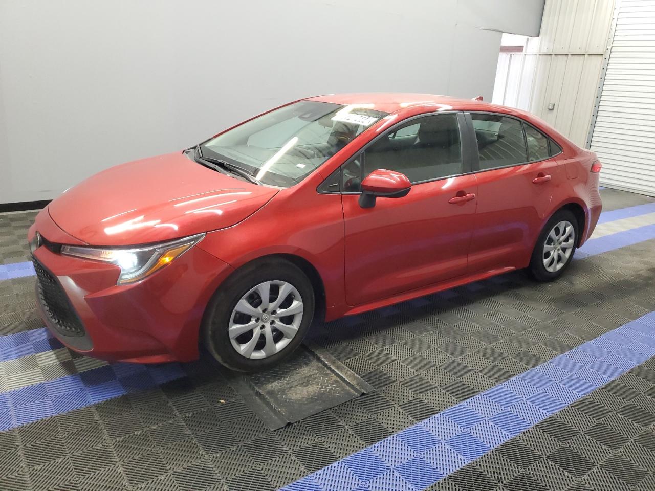 2021 Toyota Corolla Le vin: 5YFEPMAE9MP255342