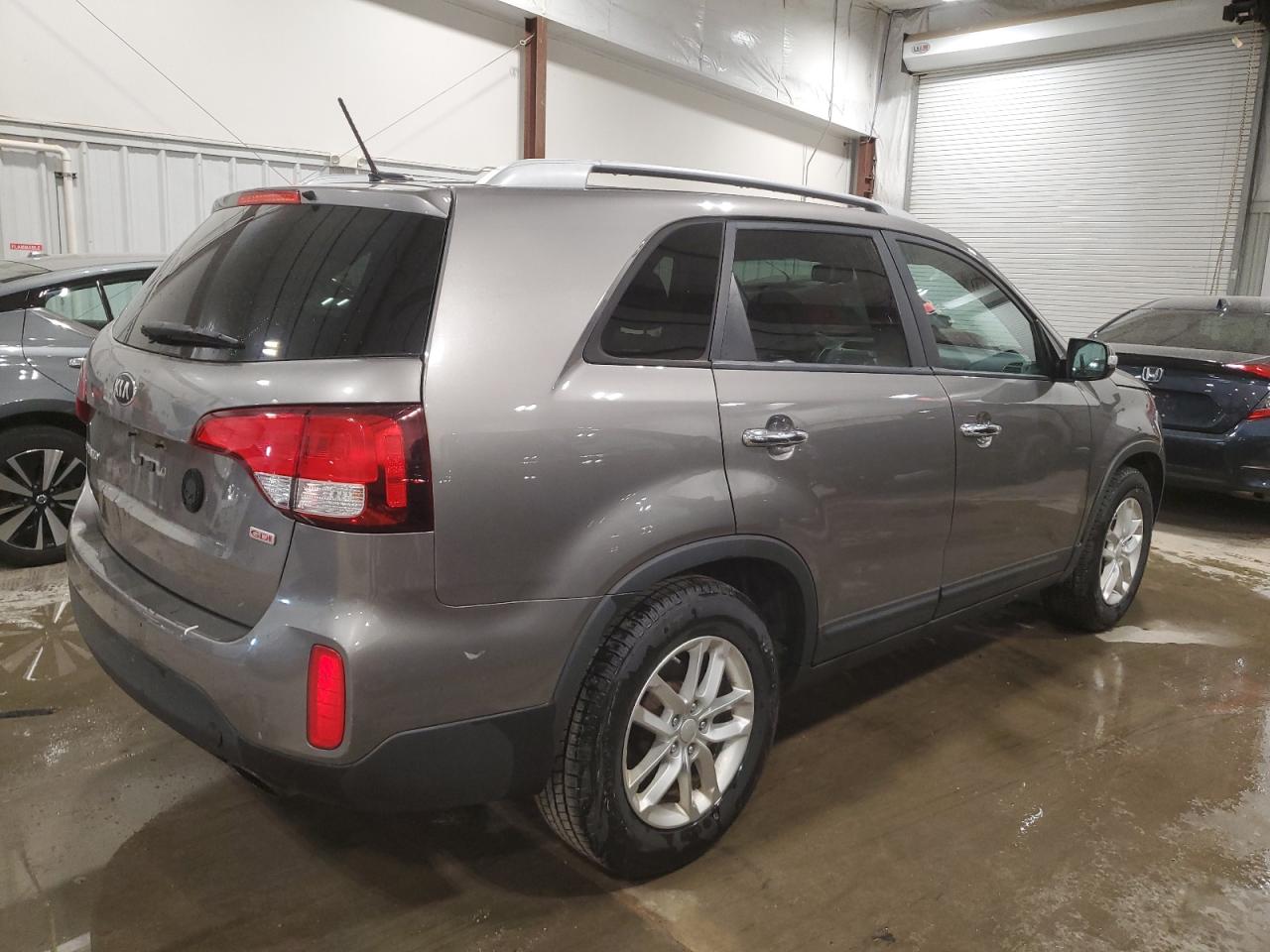 5XYKT3A65FG590445 2015 Kia Sorento Lx