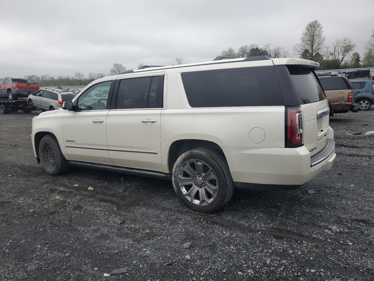 1GKS2JKJ3FR649038 2015 GMC Yukon Xl Denali