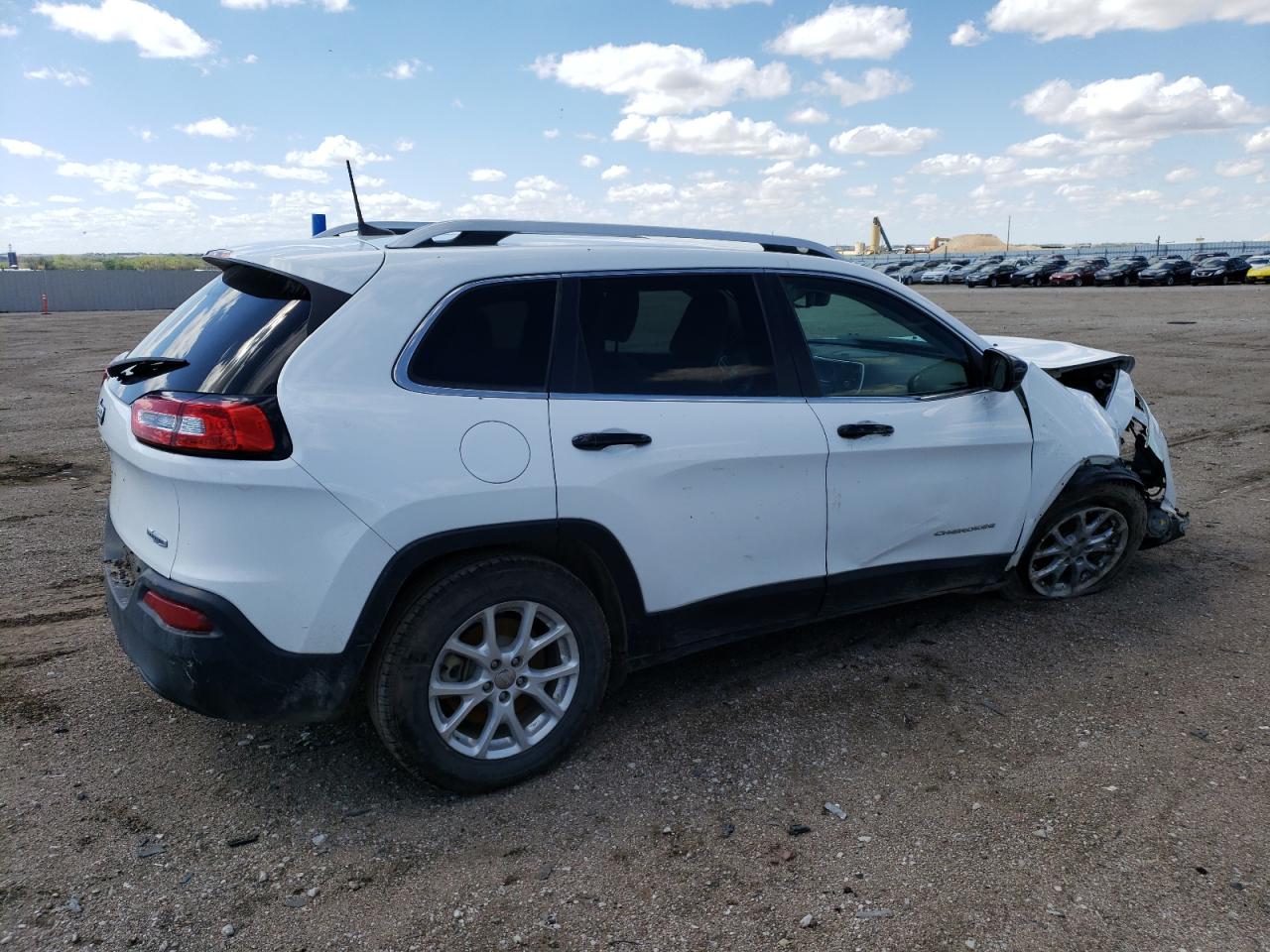 2017 Jeep Cherokee Latitude vin: 1C4PJMCB0HW657163