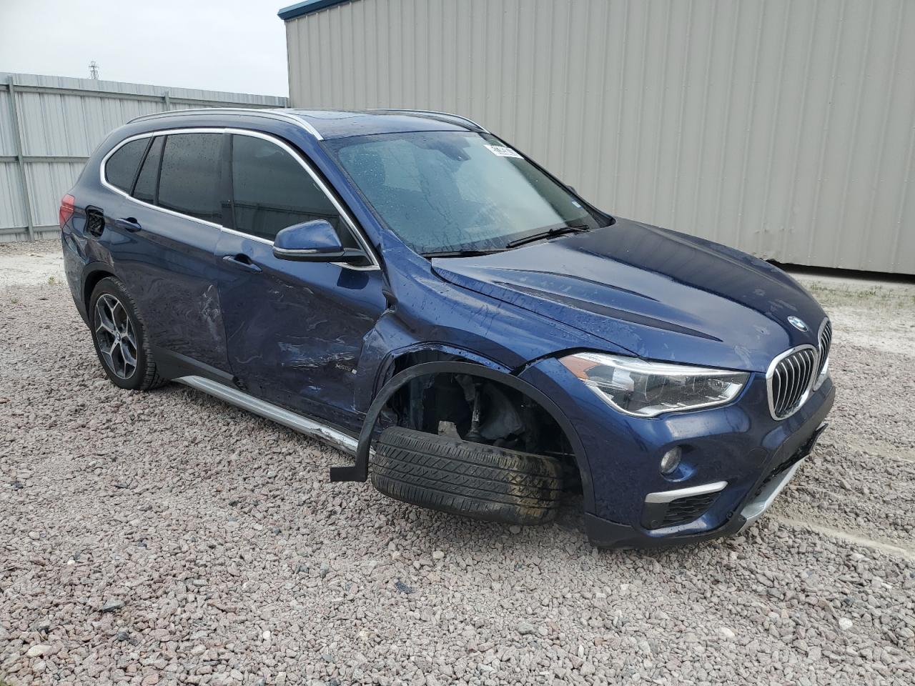 WBXHT3C36H5F74592 2017 BMW X1 xDrive28I