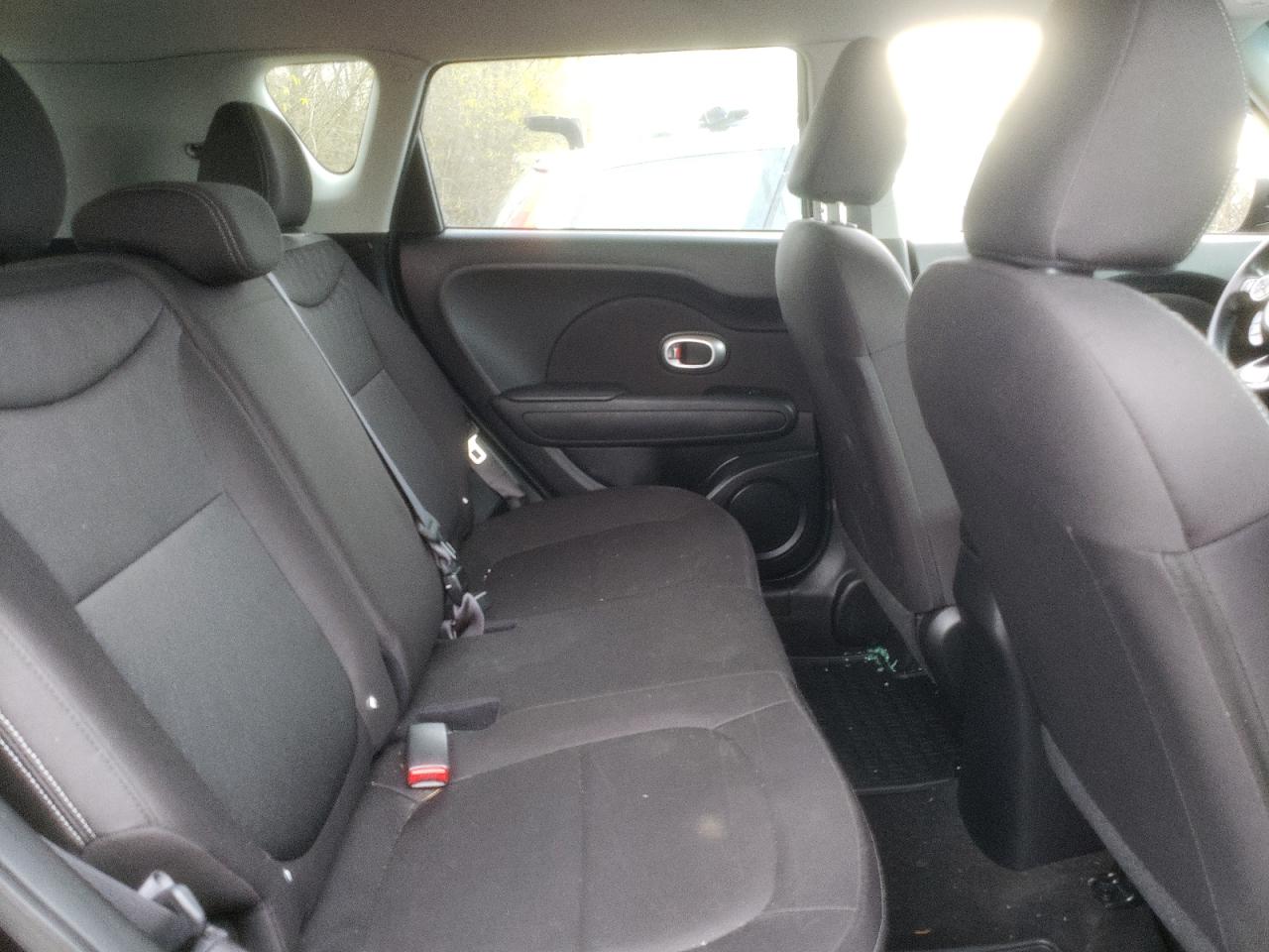 KNDJN2A24G7278922 2016 Kia Soul