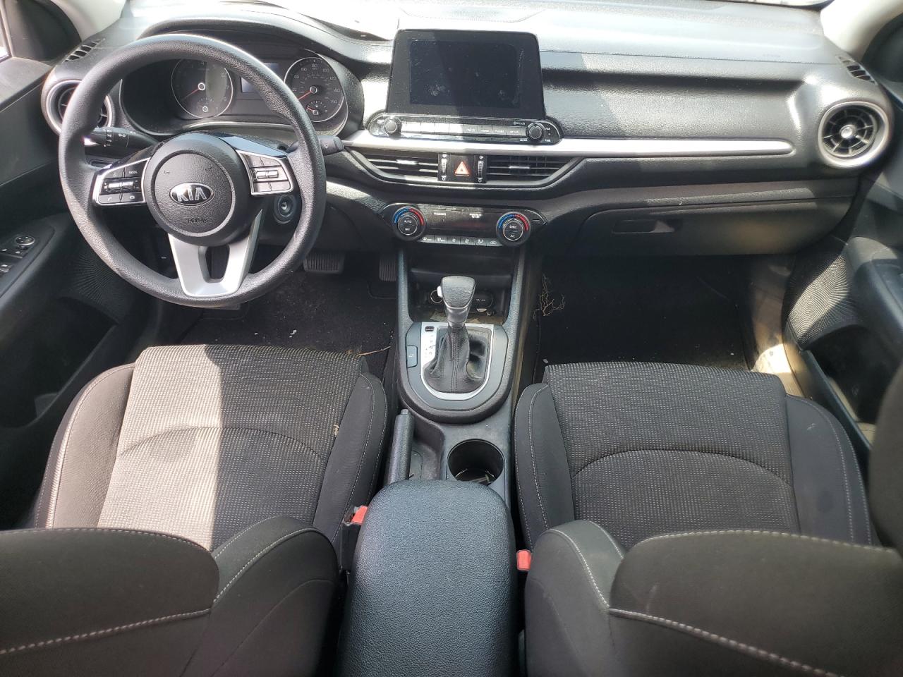 3KPF24AD9KE060947 2019 Kia Forte Fe