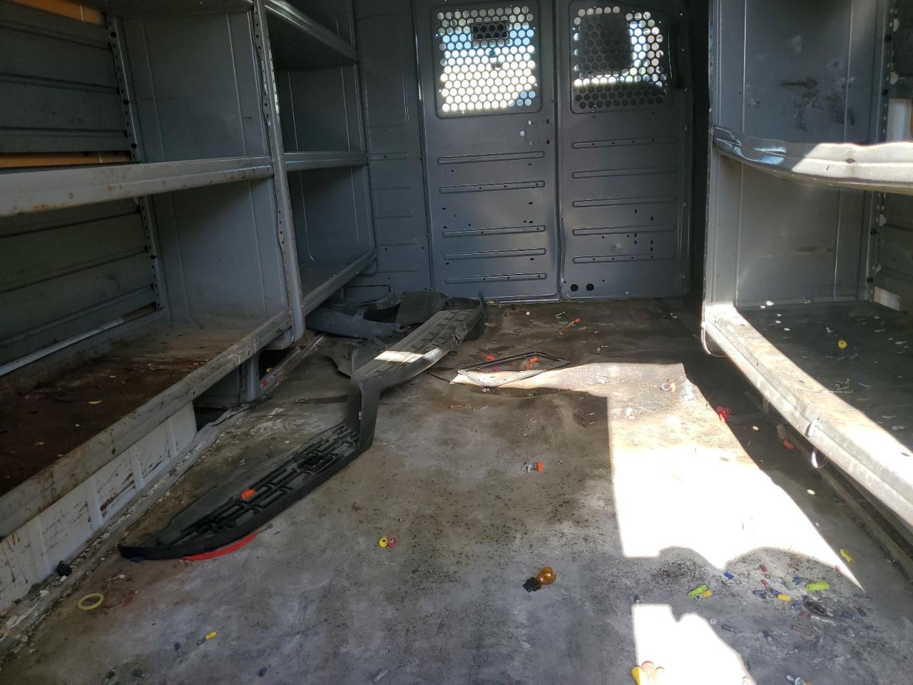 1N6BF0KY4JN802661 2018 Nissan Nv 1500 S