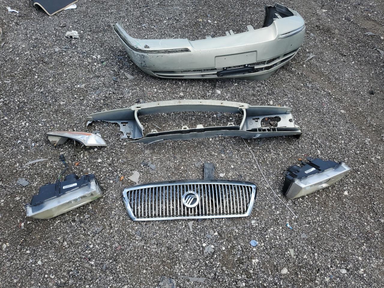 2MEHM75WX5X639992 2005 Mercury Grand Marquis Ls