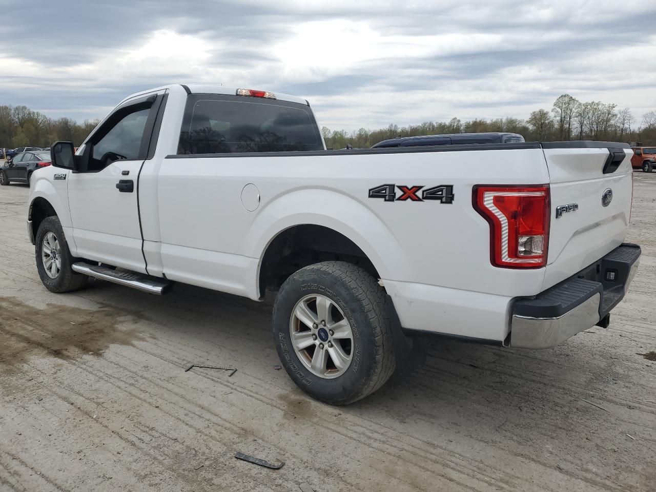 2017 Ford F150 vin: 1FTMF1E8XHKC09069