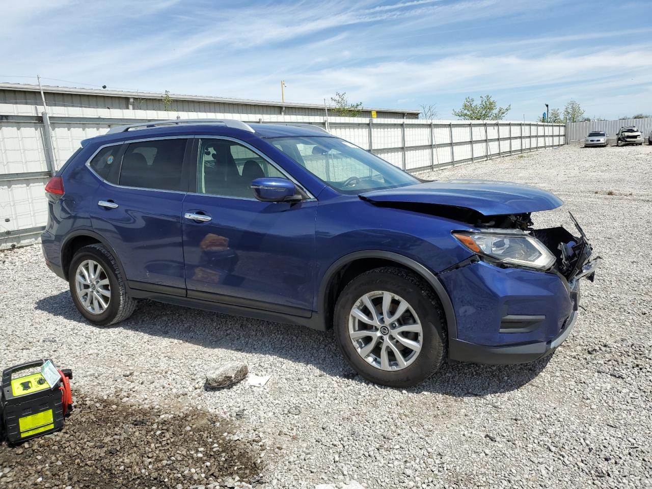JN8AT2MV6HW023728 NISSAN ROGUE 2017