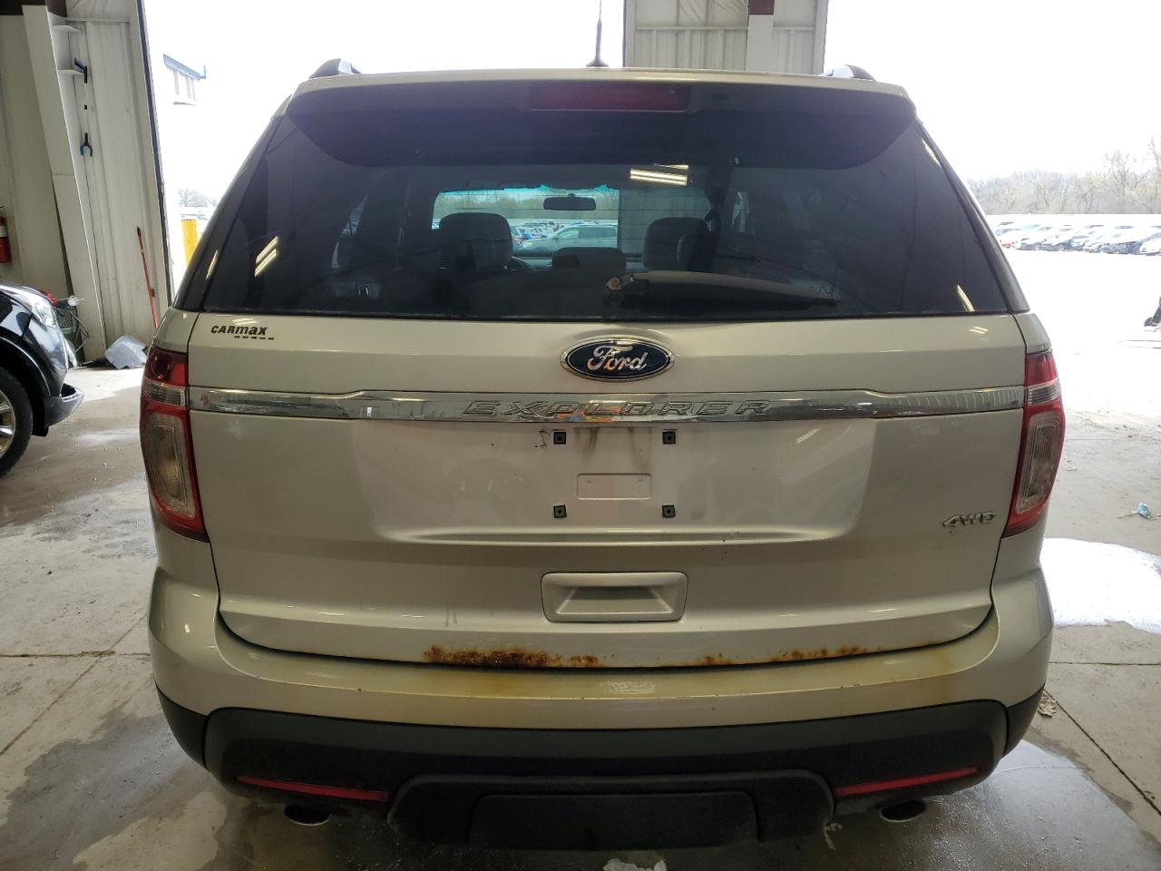 2013 Ford Explorer vin: 1FM5K8B81DGA12992