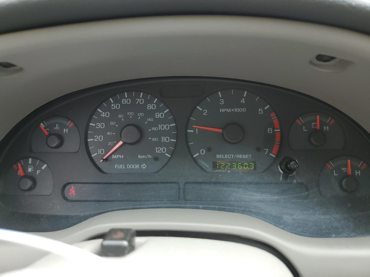 1FAFP44624F215531 2004 Ford Mustang