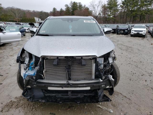 VIN 5TDJZRFH1KS731001 2019 Toyota Highlander, SE no.5