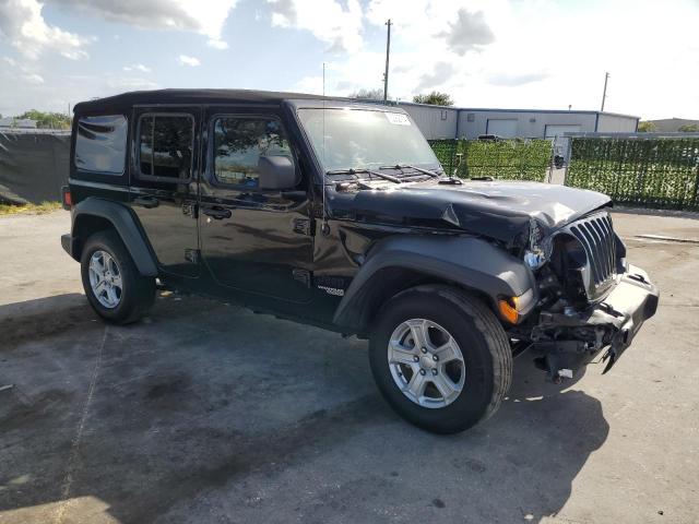 1C4HJXDG2MW830238 Jeep Wrangler U 4