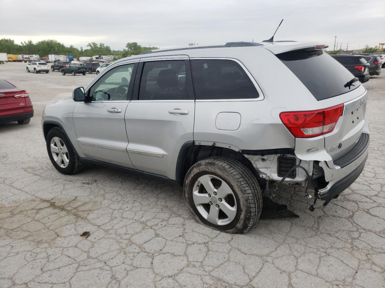 1C4RJFAT2CC139307 2012 Jeep Grand Cherokee Laredo