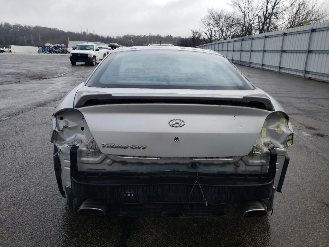 KMHHM66D18U291886 2008 Hyundai Tiburon Gs