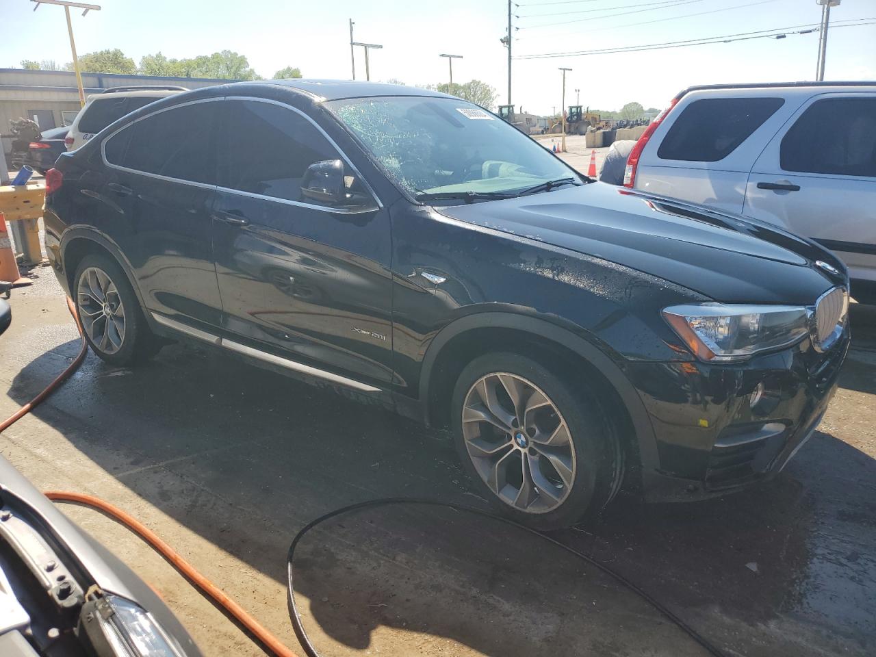 2015 BMW X4 xDrive28I vin: 5UXXW3C57F0M87131