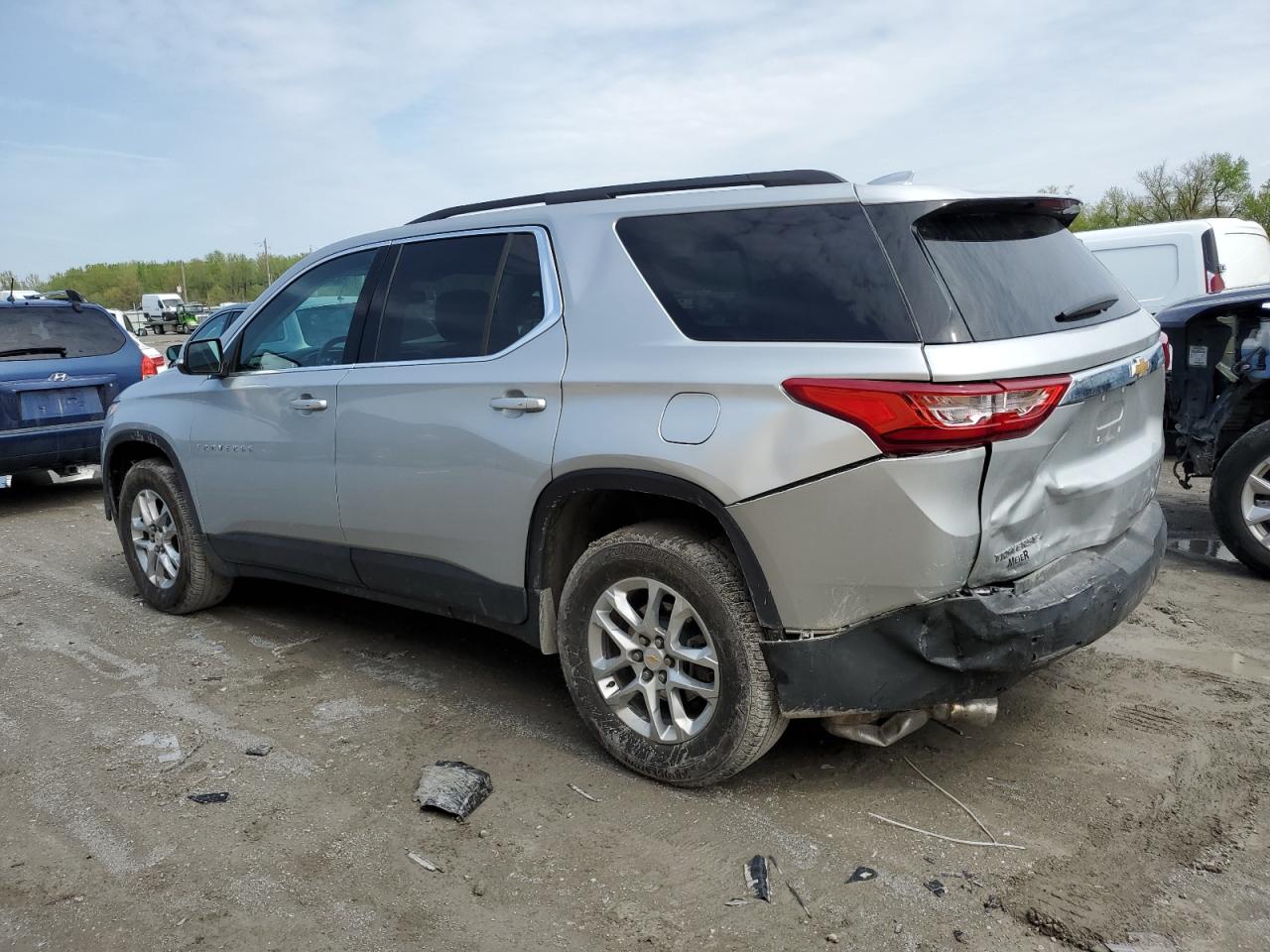 1GNERGKW2MJ271137 2021 Chevrolet Traverse Lt