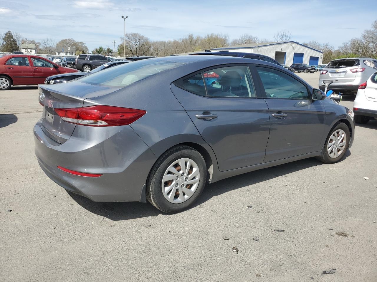 5NPD74LFXJH349840 2018 Hyundai Elantra Se