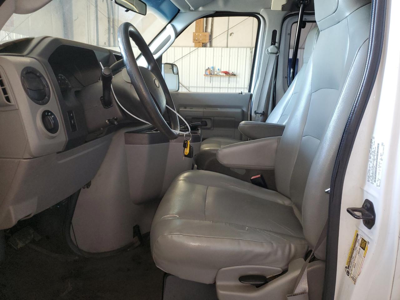 2014 Ford Econoline E250 Van vin: 1FTNS2EW3EDA67846