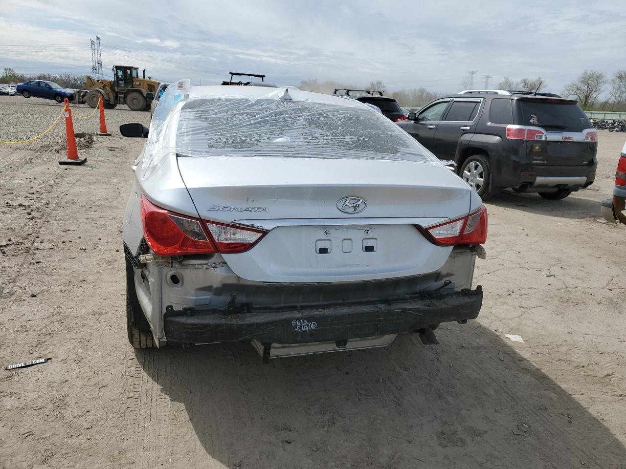 5NPEB4AC6DH724302 2013 Hyundai Sonata Gls