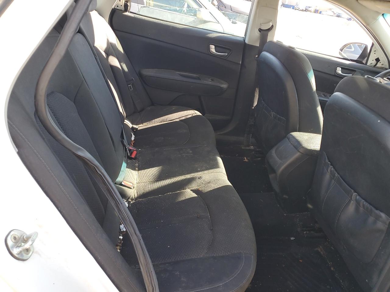 5XXGT4L31GG062339 2016 Kia Optima Lx