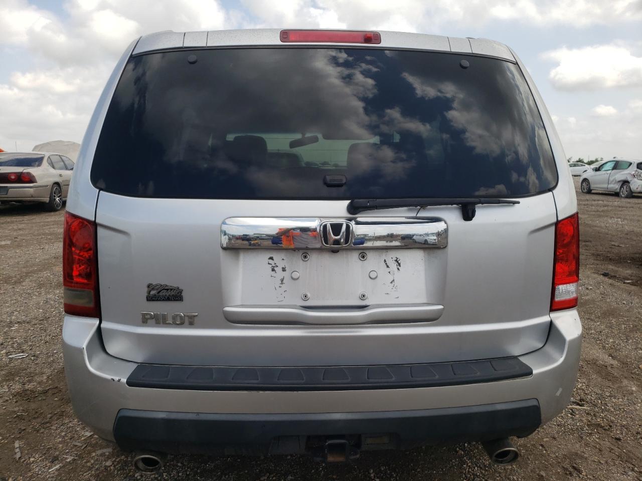 5FNYF3H56AB016953 2010 Honda Pilot Exl