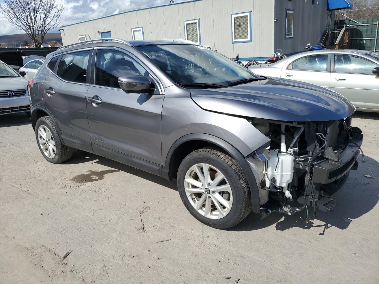 JN1BJ1CR8KW345141 2019 Nissan Rogue Sport S