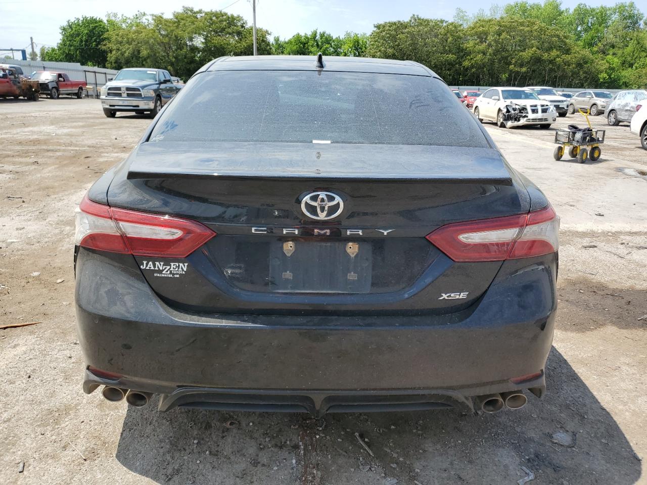 2018 Toyota Camry Xse vin: 4T1B61HK6JU084608