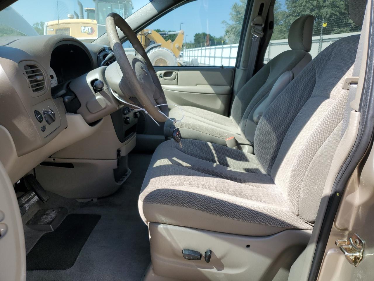 1D4GP45R54B512178 2004 Dodge Caravan Sxt