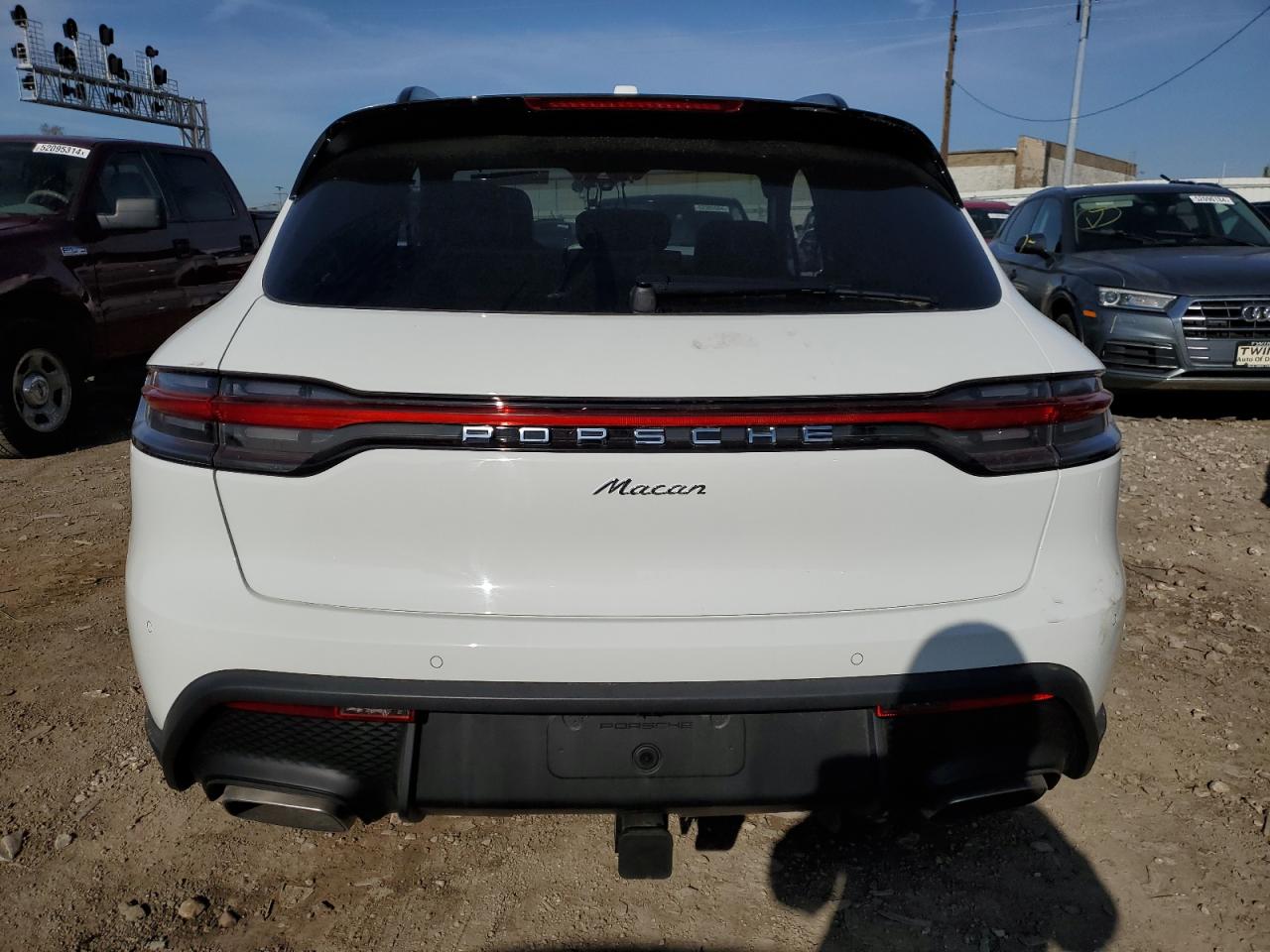 WP1AA2A56RLB05160 2024 Porsche Macan Base