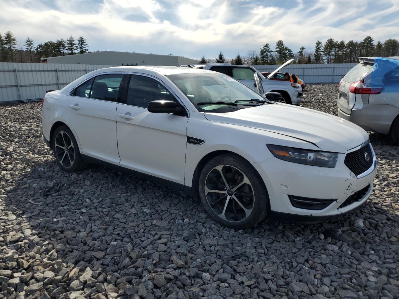 2014 Ford Taurus Sho vin: 1FAHP2KT5EG107731