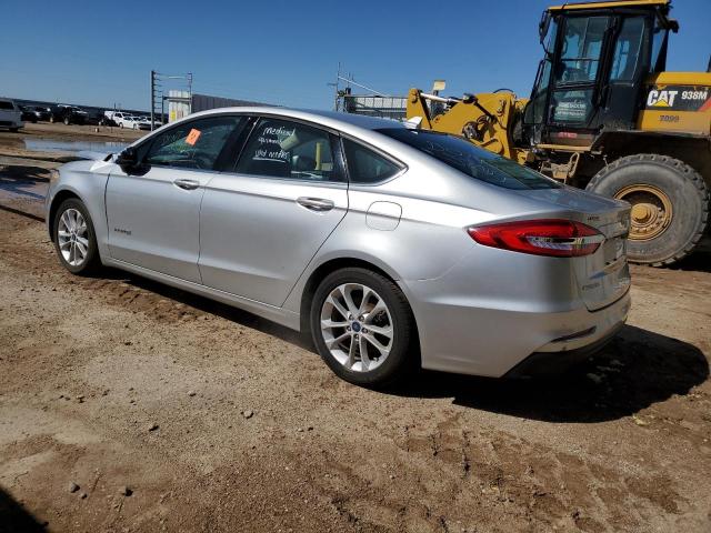 VIN 3FA6P0LU1KR263918 2019 Ford Fusion, SE no.2